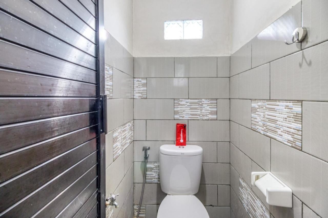 Reddoorz Hostel Near Stadion Mandala Krida Yogya Γιογκιακάρτα Εξωτερικό φωτογραφία